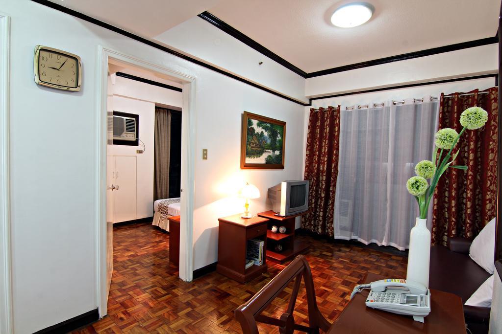Mpt Suites Makati City Exterior foto
